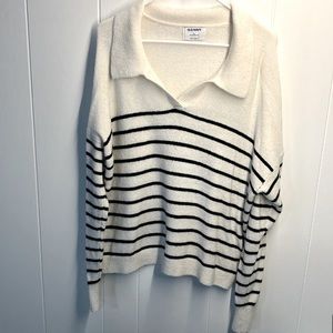 V-Neck Collard Sweater